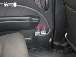 實用性強(qiáng) 空間大 大眾夏朗對比艾力紳